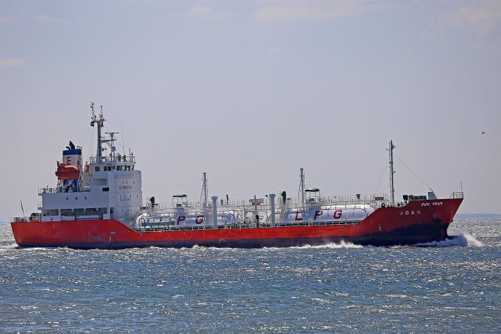 LPG carrier at the gas berth